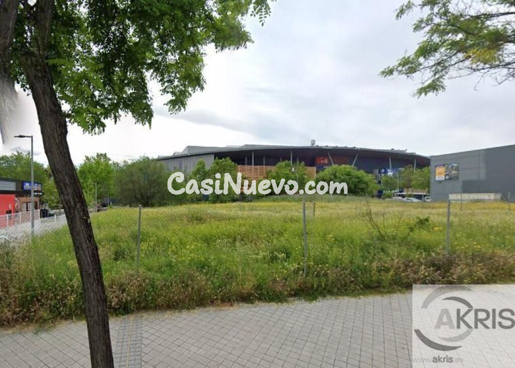 VENTA 50% TERRENO CERCA C.C. ISLAZUL