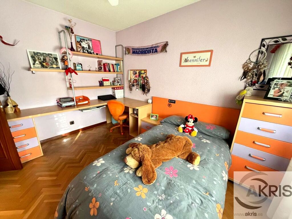 Chaletazo en Ajalvir, ¡un lujo de vida! - foto 14