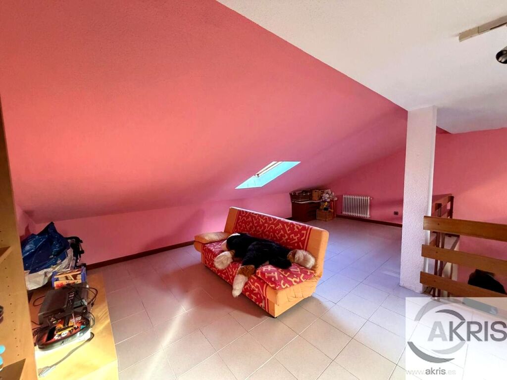 Chaletazo en Ajalvir, ¡un lujo de vida! - foto 28