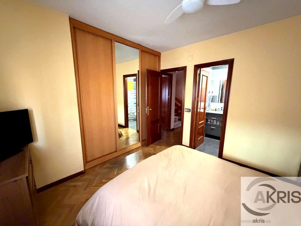 Chaletazo en Ajalvir, ¡un lujo de vida! - foto 36