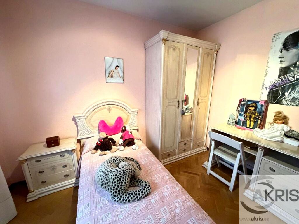 Chaletazo en Ajalvir, ¡un lujo de vida! - foto 94