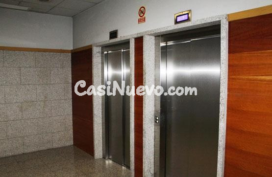 OFICINA EN CALLE ROSSO DE LUNA - MADRID