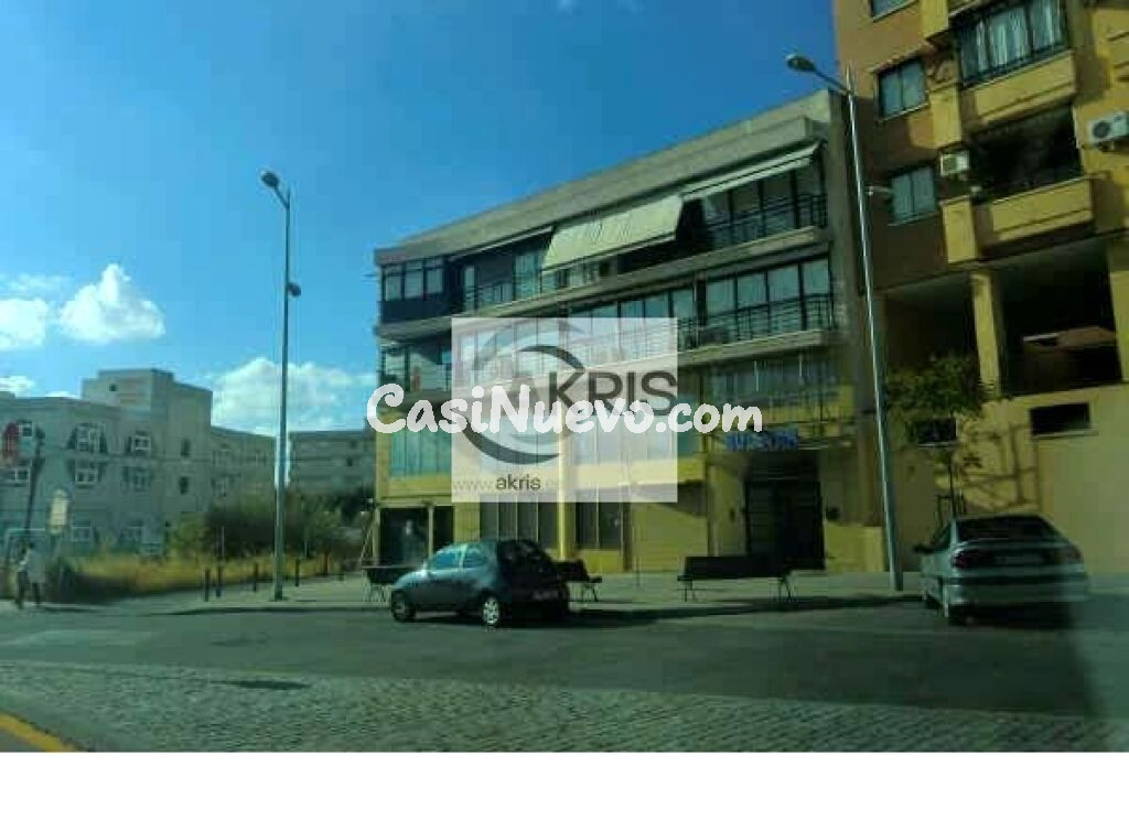 Local en venta en Toledo de 480 m2