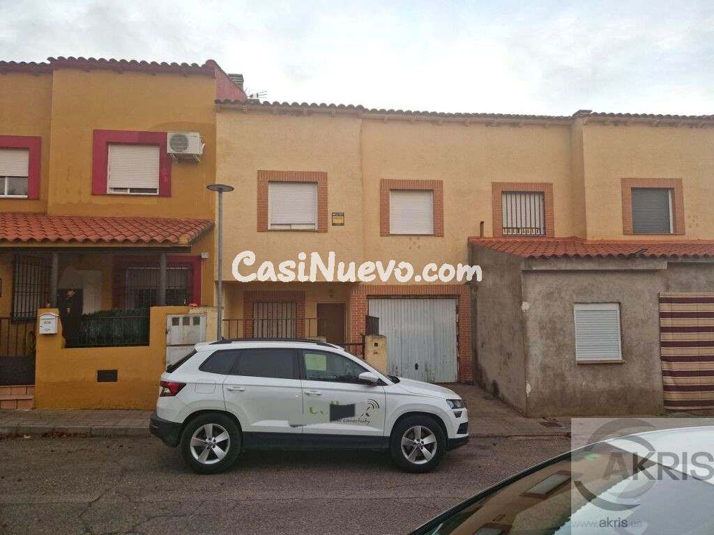 Adosado en venta en Almonacid de Toledo de 136 m2