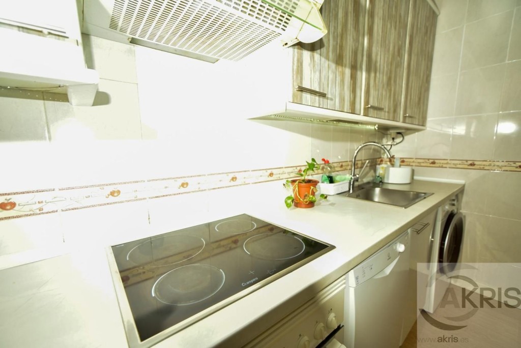 Fantástico chalet de 4 dormitorios para entrar a vivir en Ch - foto 14