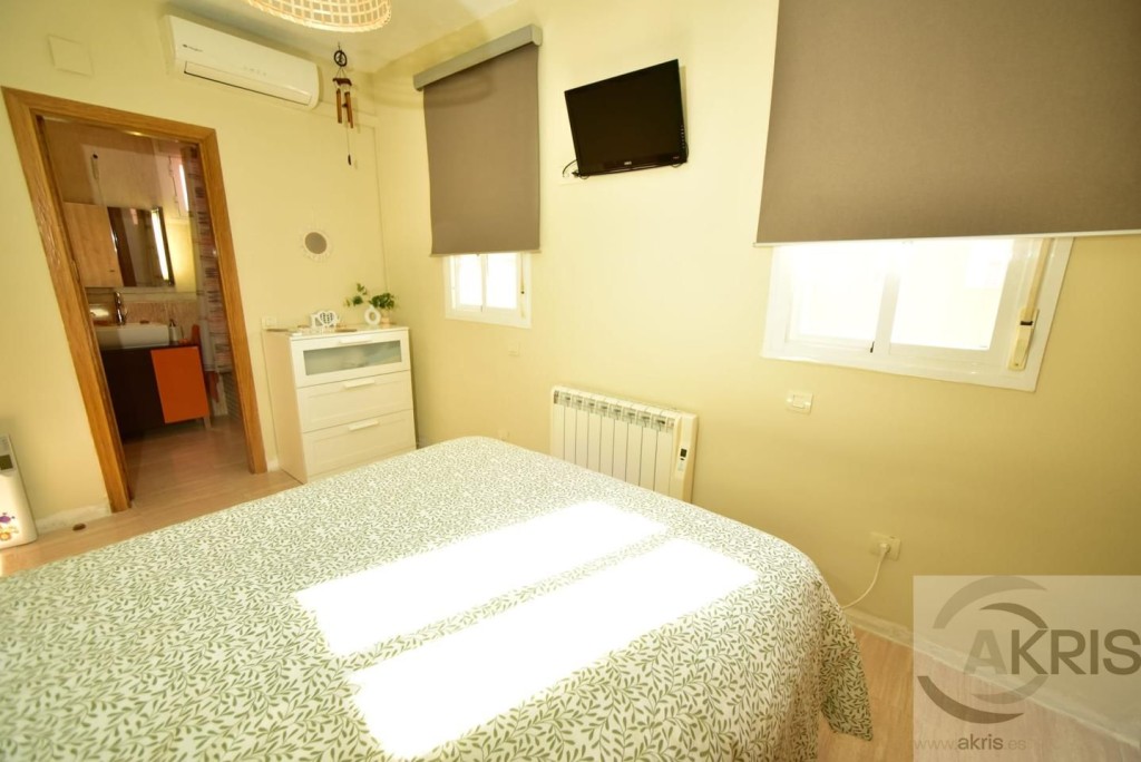 Fantástico chalet de 4 dormitorios para entrar a vivir en Ch - foto 28