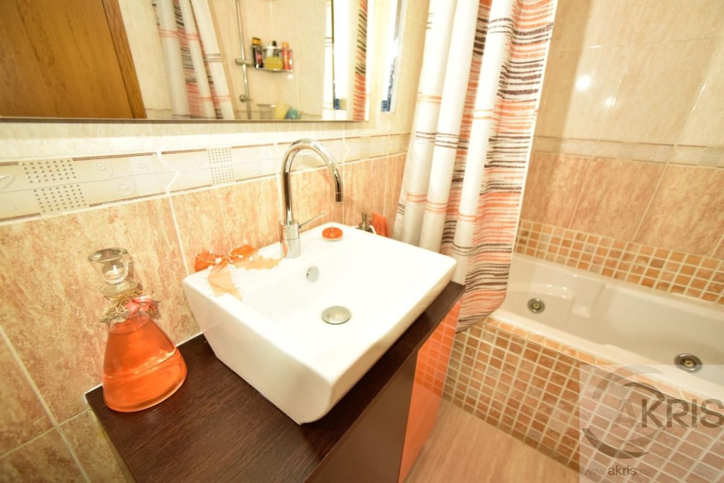 Fantástico chalet de 4 dormitorios para entrar a vivir en Ch - foto 32