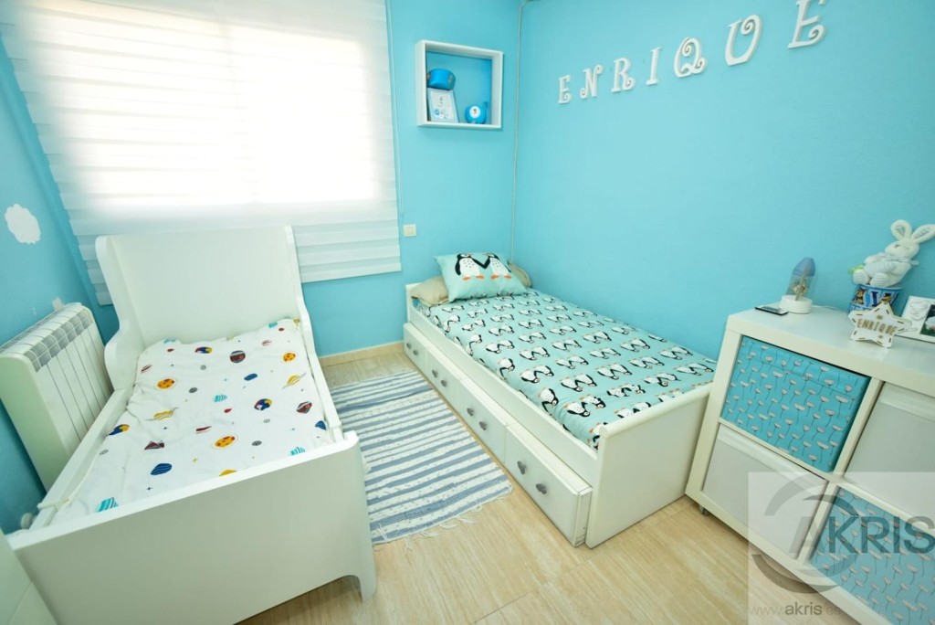 Fantástico chalet de 4 dormitorios para entrar a vivir en Ch - foto 44