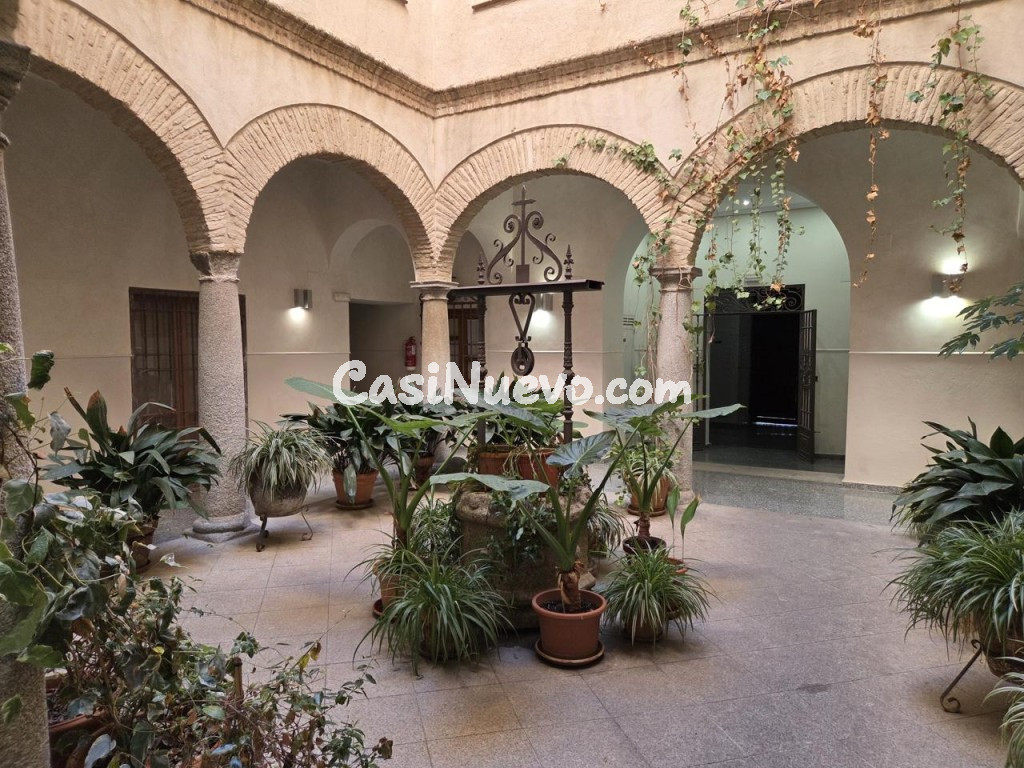 APARTAMENTO CON GARAJE