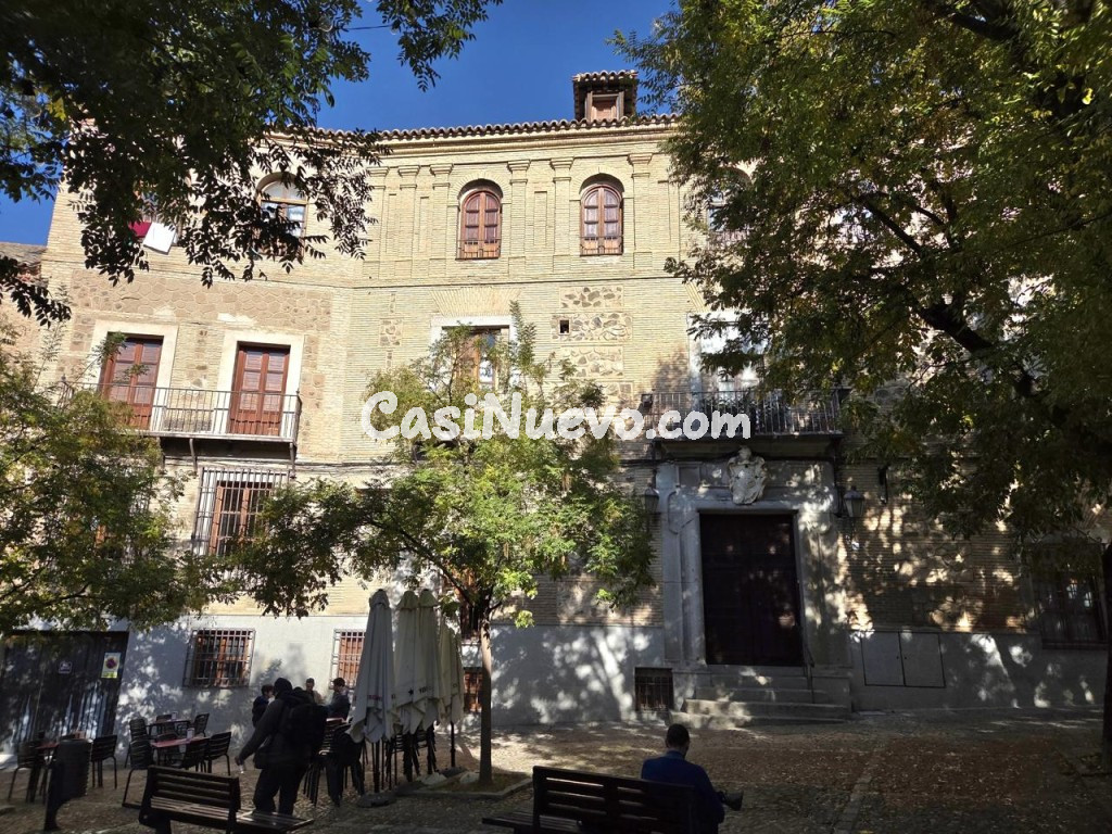 APARTAMENTO CON GARAJE