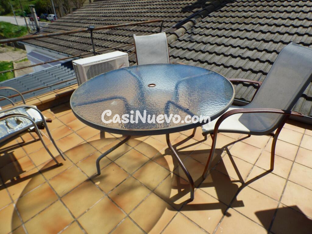 CASA DE PLANTA BAJA EN CARDONA CON 3 HAB. DOBLES Y TERRAZA