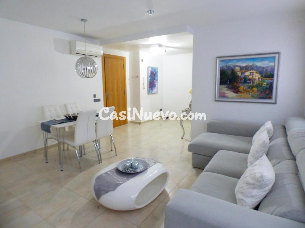 ? PISO SEMINUEVO EN MANRESA ZONA PLAÇA CATALUNYA CON ASCENSOR Y PK. TOTALMENTE AMUEBLADO