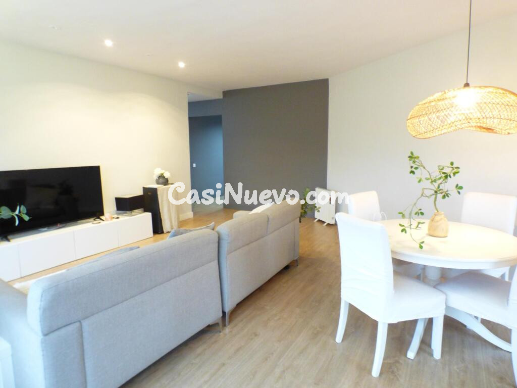 PISO TOTALMENTE REFORMADO EN EL PLENO CENTRO DE MANRESA CON 3 HAB. BALCÓN, ASECENSOR Y PARQUING OPCIONAL