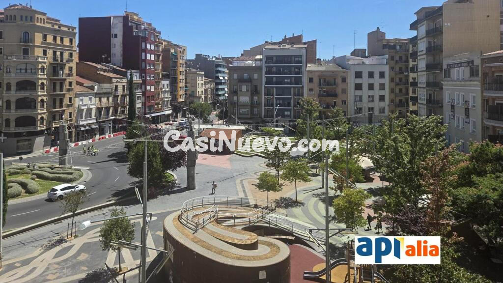 ECONÒMIC PIS DE 4 HABITACIONS A RICARD VINYES