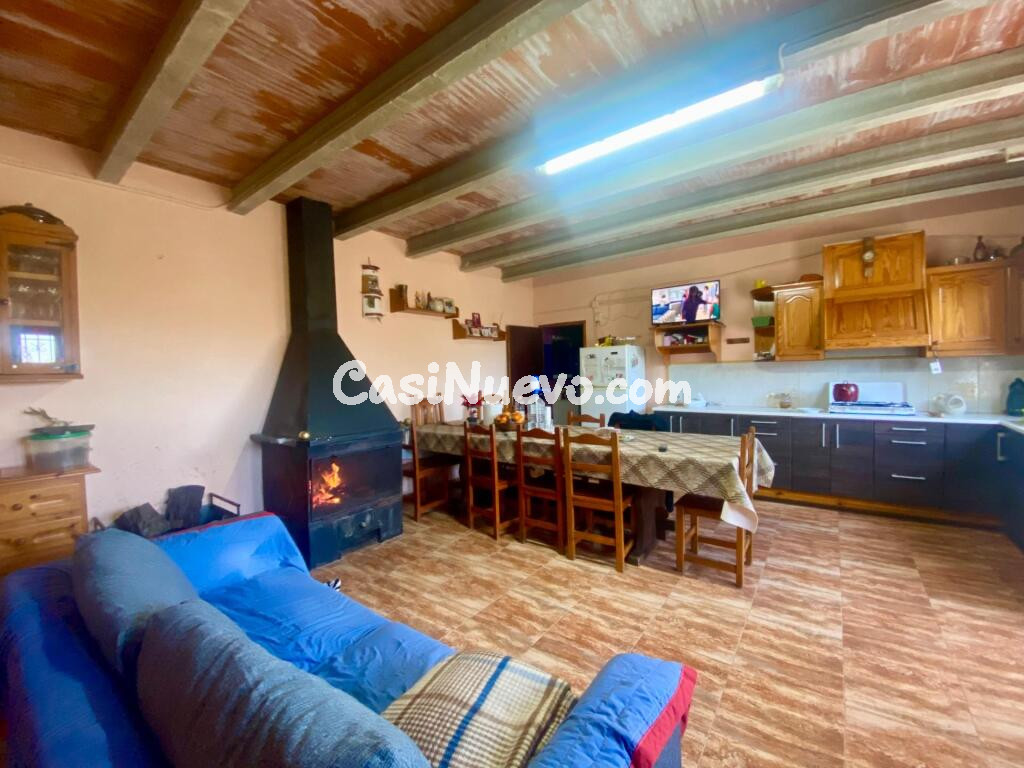 Casa de campo en zona tranquila con buenas vistas