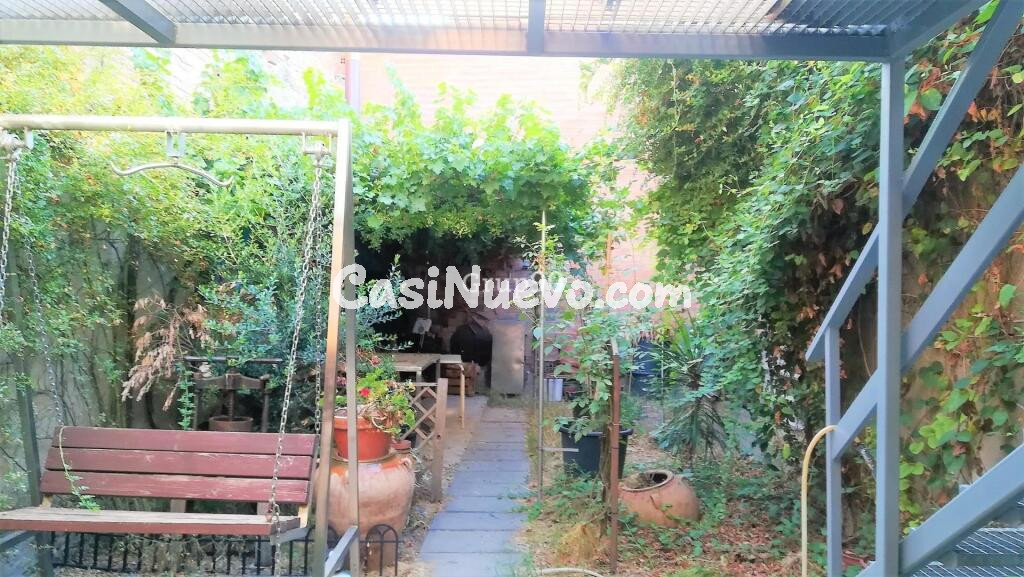 EXCLUSIVA APIALIA -Casa Reformada con Jardín y Terraza en Bell-lloc d’Urgell  APIALIA