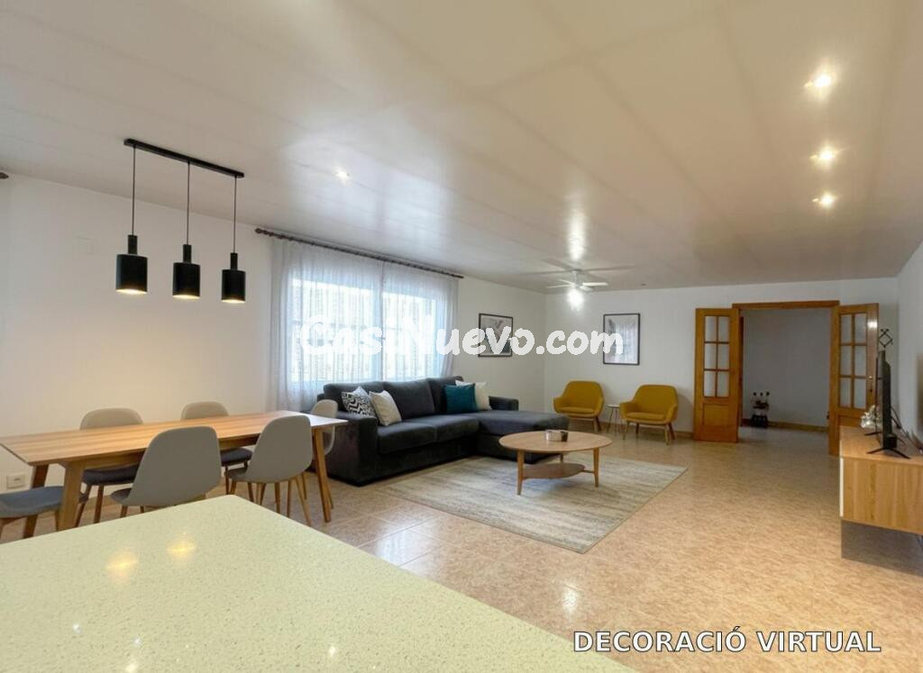 GRAN CASA CON ALMACÉN EN ARBECA – UNA OPORTUNIDAD ÚNICA