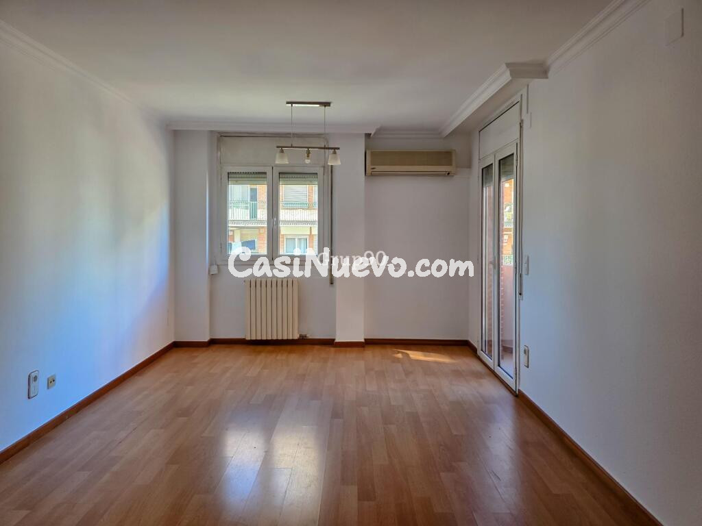 ? Amplio y luminoso piso en la zona Alcalde Porqueres