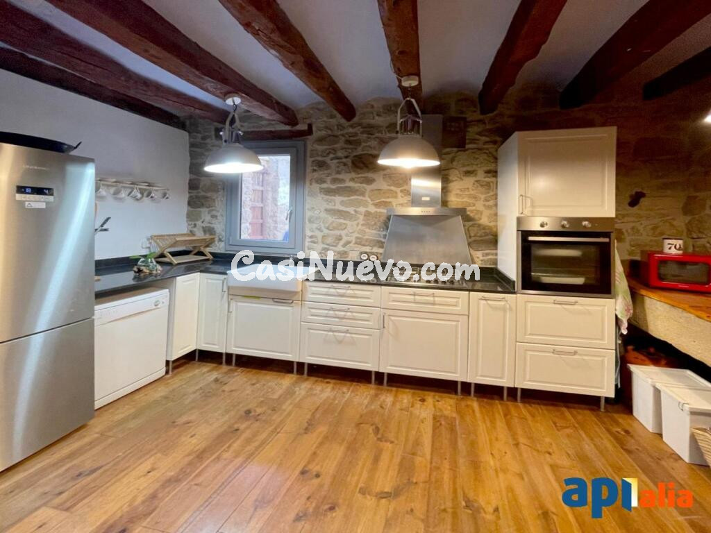 ? EXCLUSIVA APIALIA – Casa única en el centro de La Fuliola