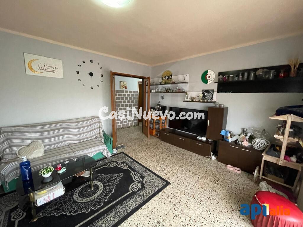 EXCLUSIVA APIALIA Gran piso de 4 habitaciones y 2 baños, en venta en la zona del Canal