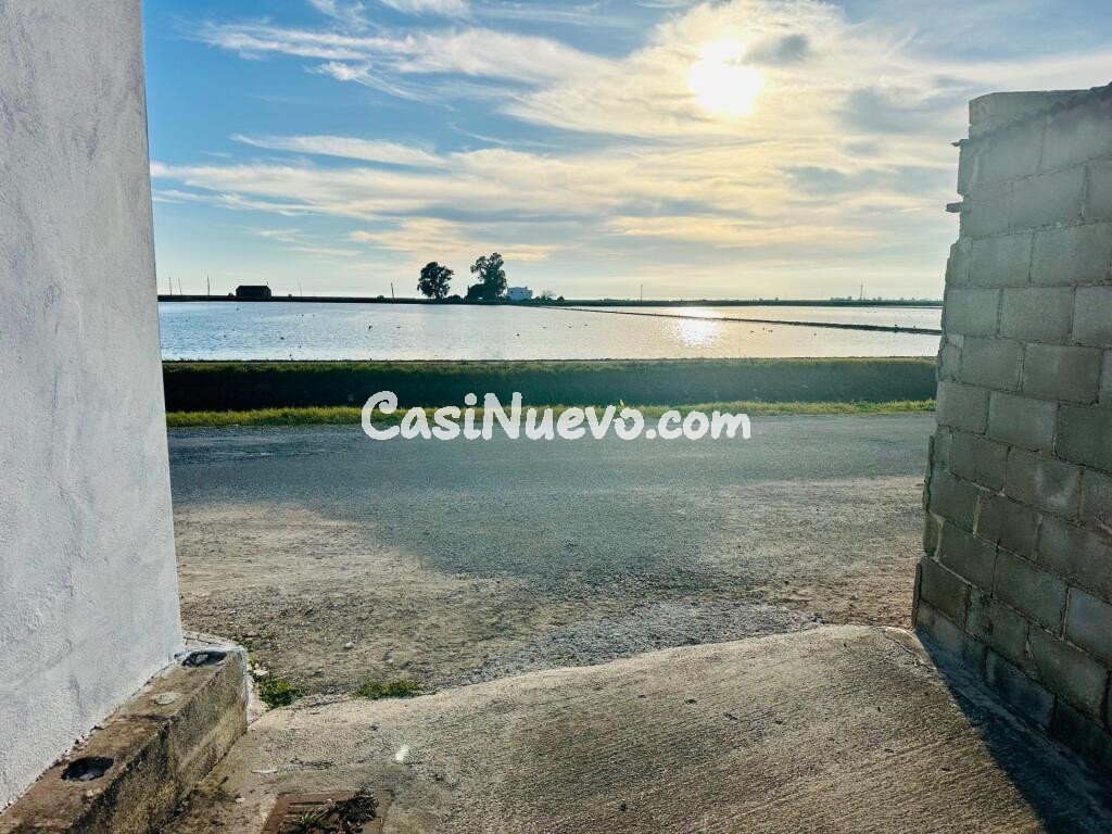 Fantástica parcela a dos calles en els Muntells