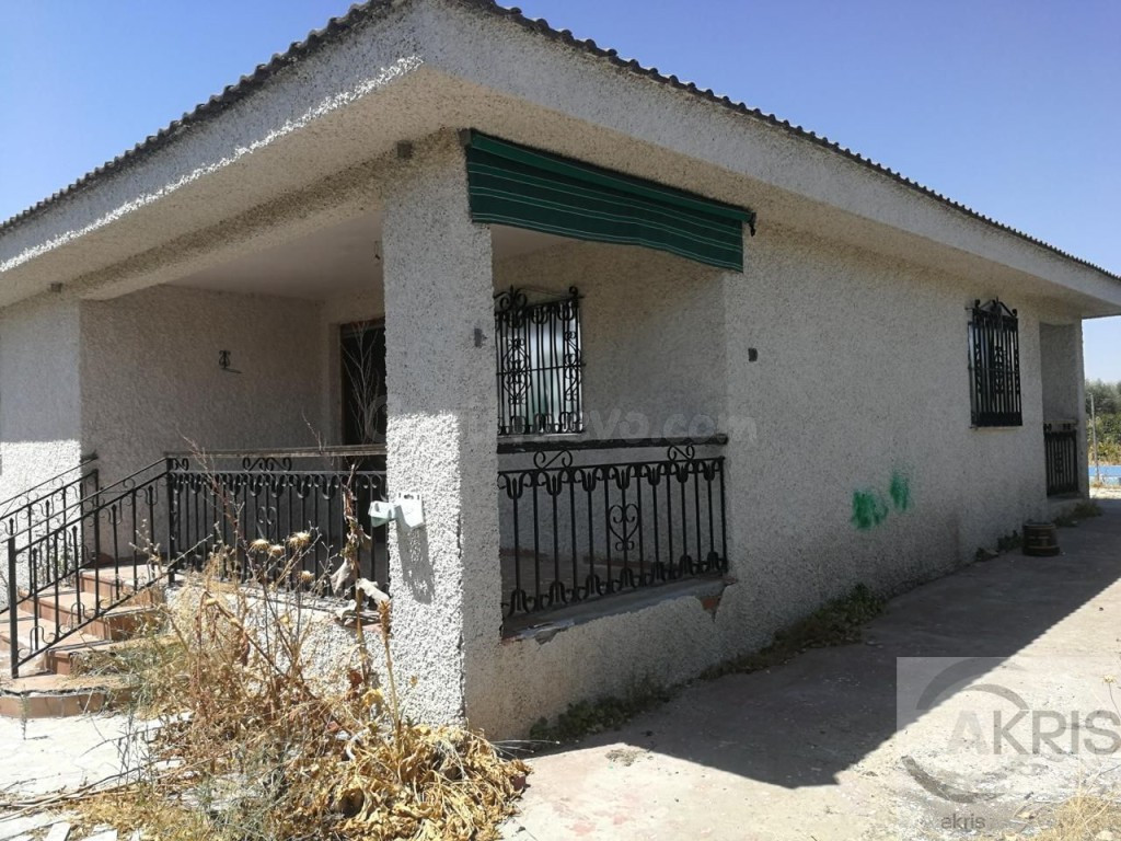 ¡¡VIVIENDA OCUPADA, NO SE PUEDE VISITAR!! EN YUNCOS