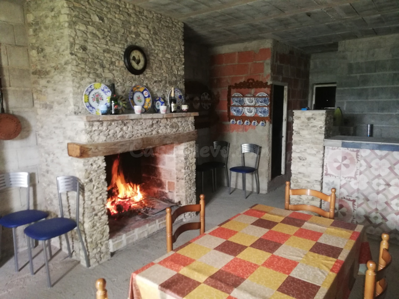 Casa de Campo con terreno en La Tova - foto 5