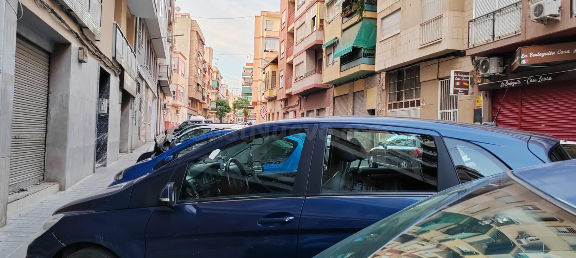 SE VENDE LOCAL / CERCA PLAZA TOROS / PATIO / PRECIO ALGO NEG - foto 3