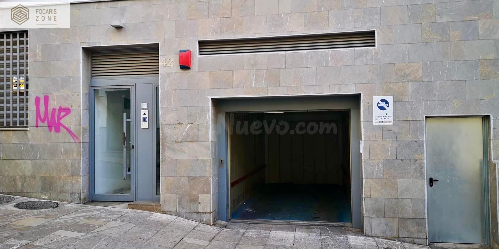 VENTA CUATRO APARCAMIENTOS EN EL CENTRO DE MÁLAGA - foto 2