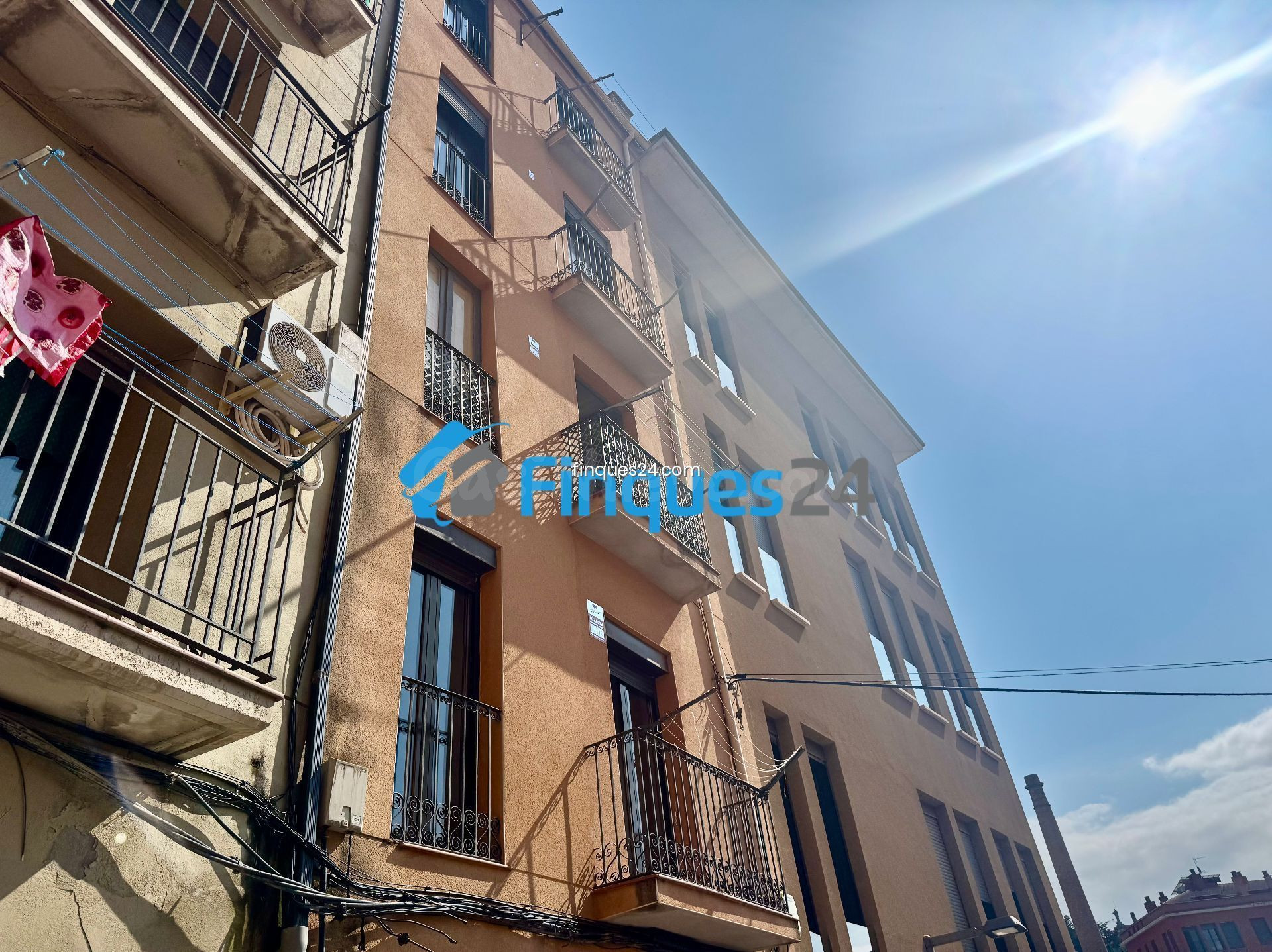 Edificio en Venta en el Centro de Manresa – Gran Oportunidad