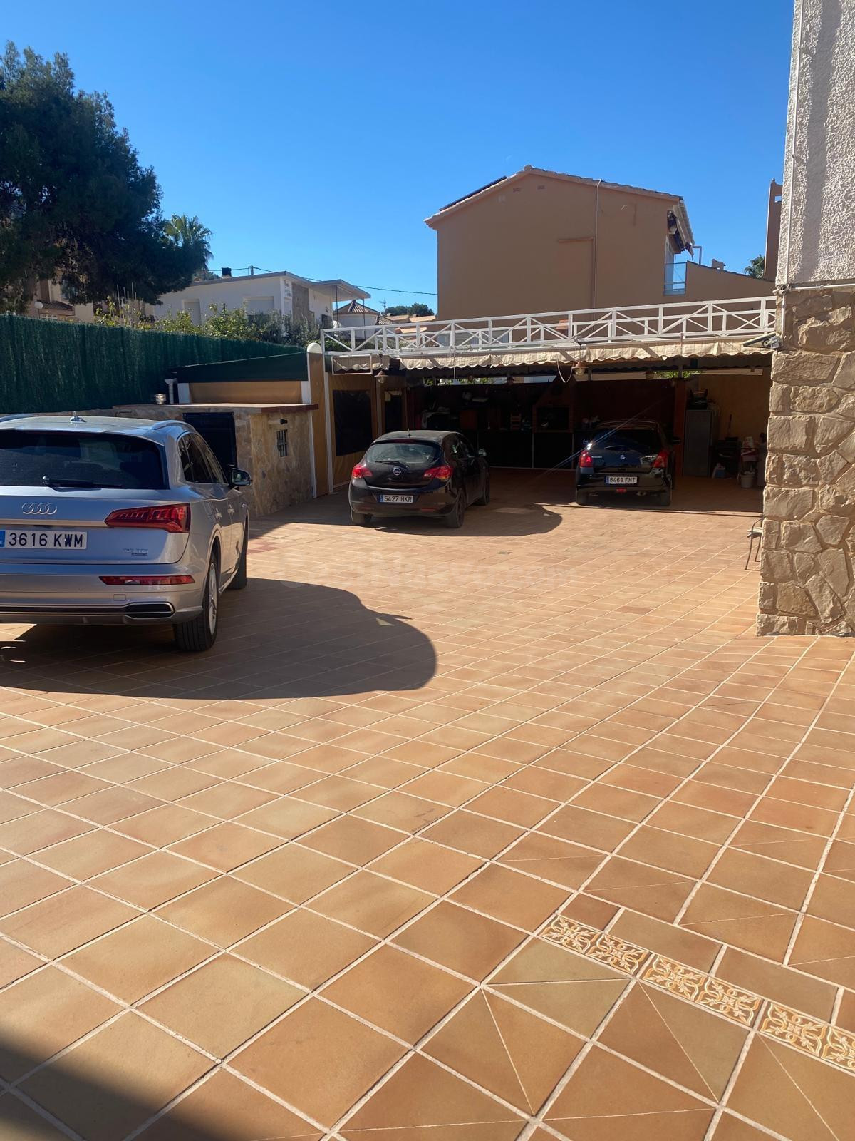 SE VENDE UNA CASA EN EL ALBIR - foto 3