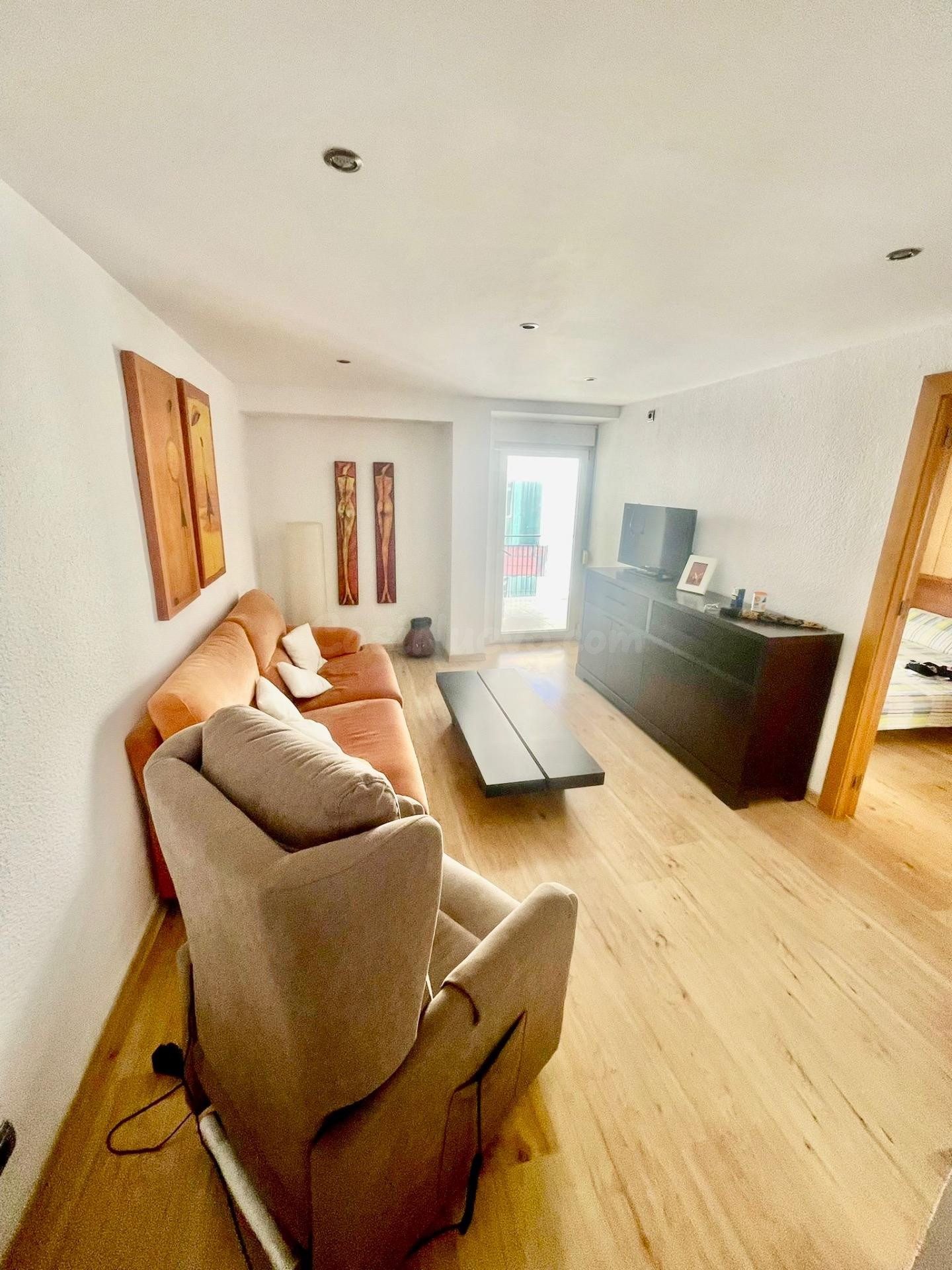 PISO EN VENTA EN EL CENTRO DE BENIDORM - foto 3
