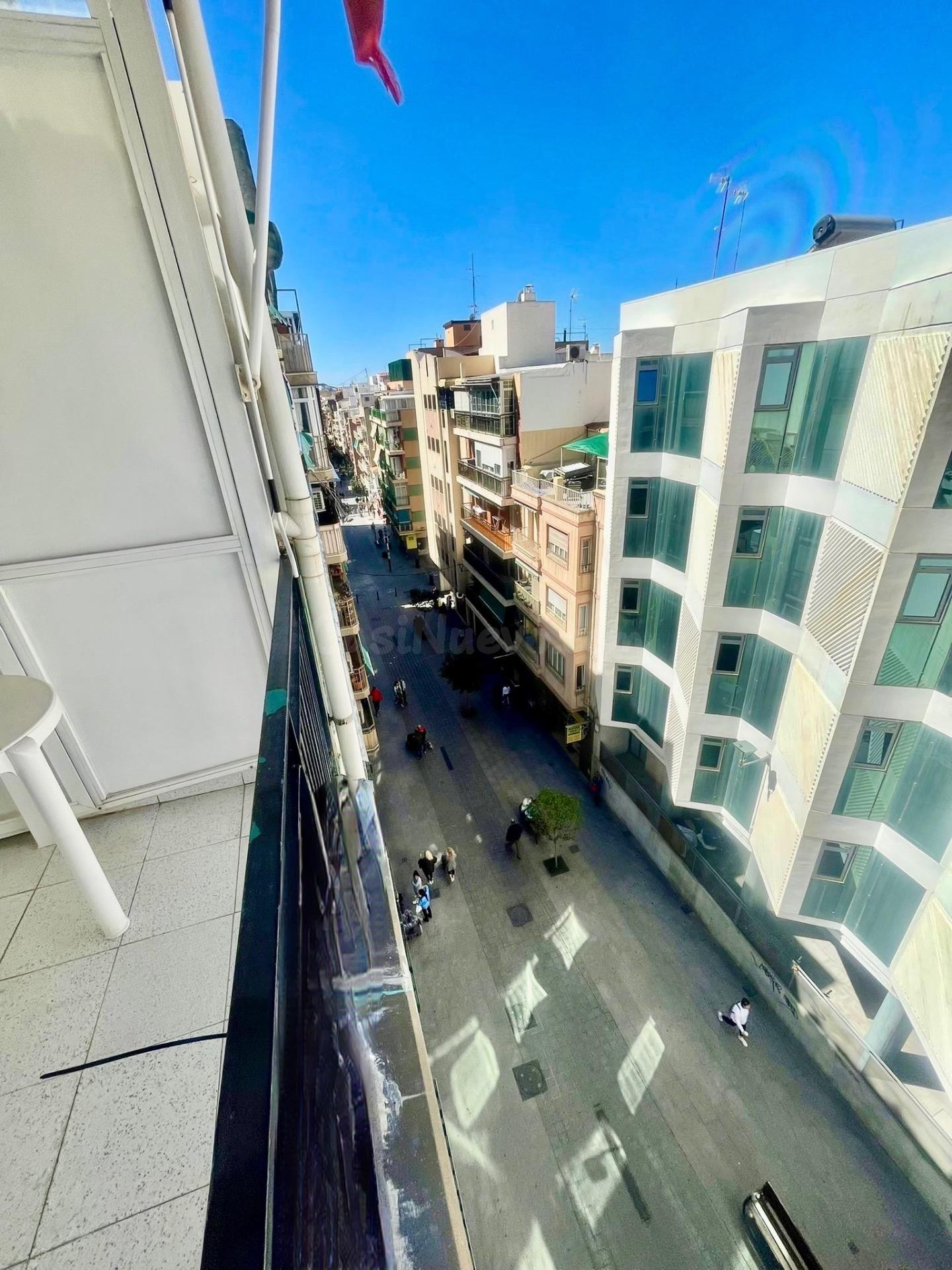PISO EN VENTA EN EL CENTRO DE BENIDORM - foto 5