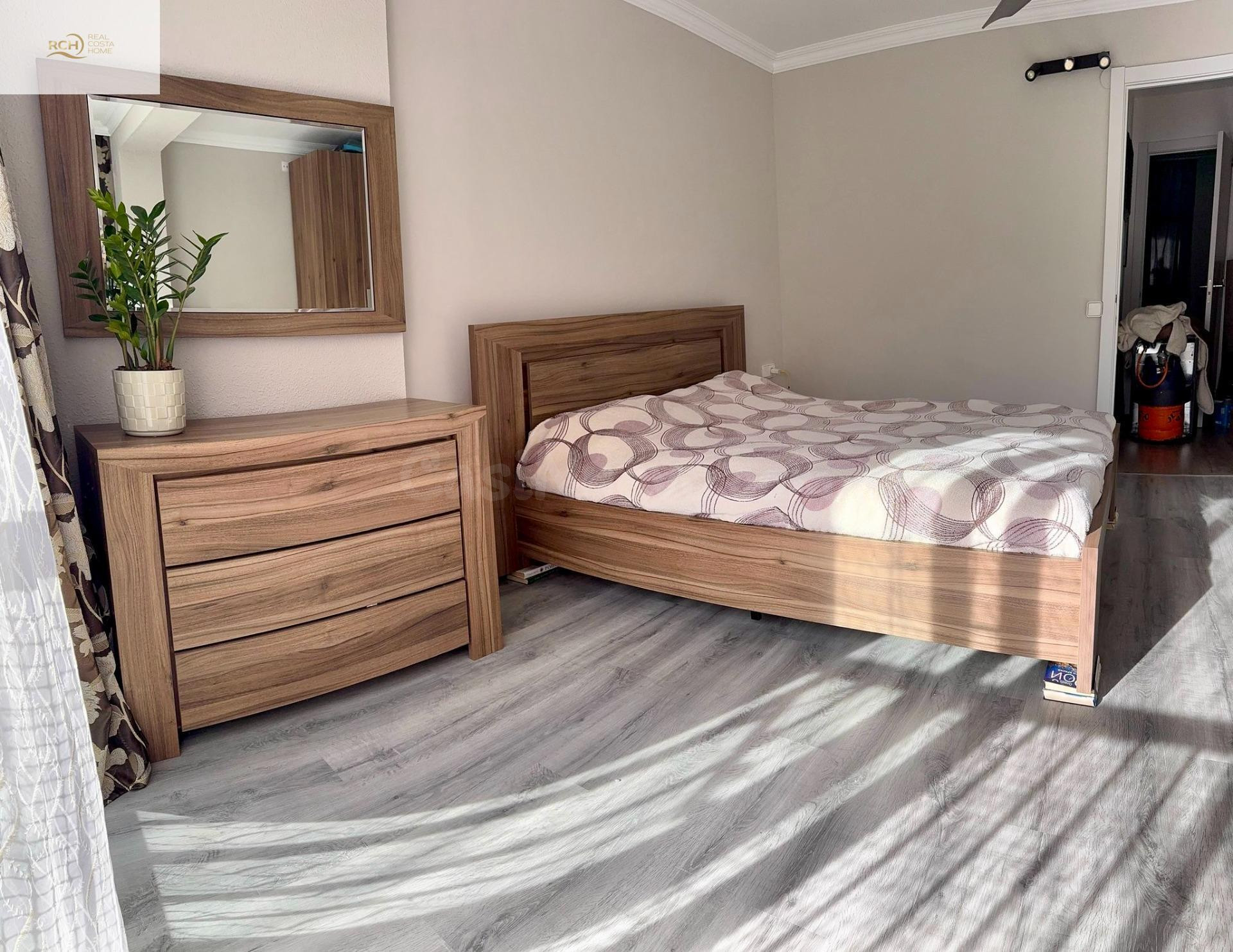 PISO DUPLEX EN VENTA CON 4 habitaciones - foto 4