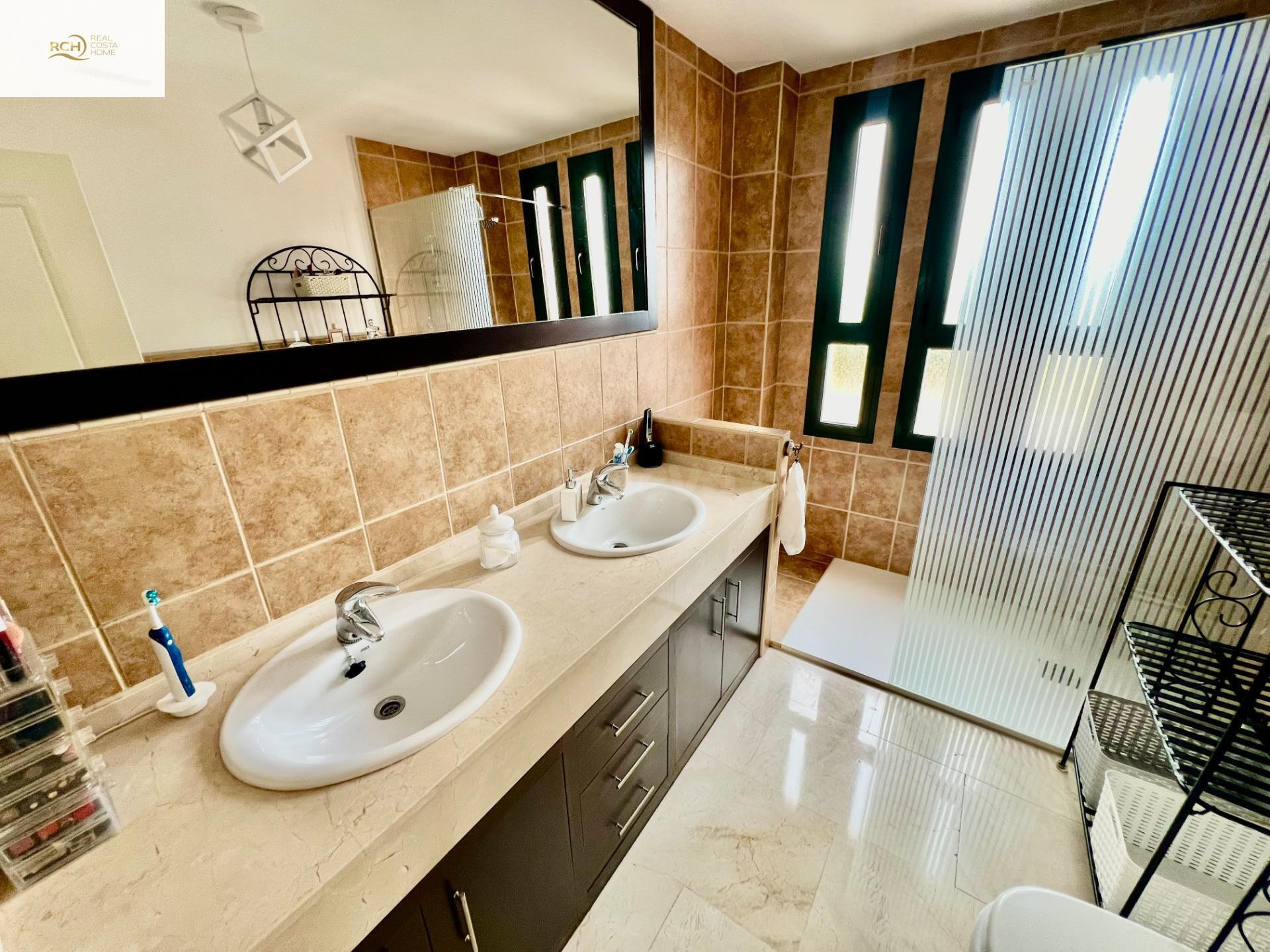 SE VENDE ATICO DUPLEX CON VISTAS DESPEJADAS - foto 4