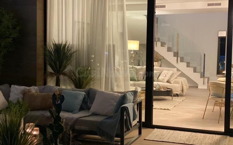 Una Villa Moderna con maravillosas vistas en Finestrat en Ve - foto 3
