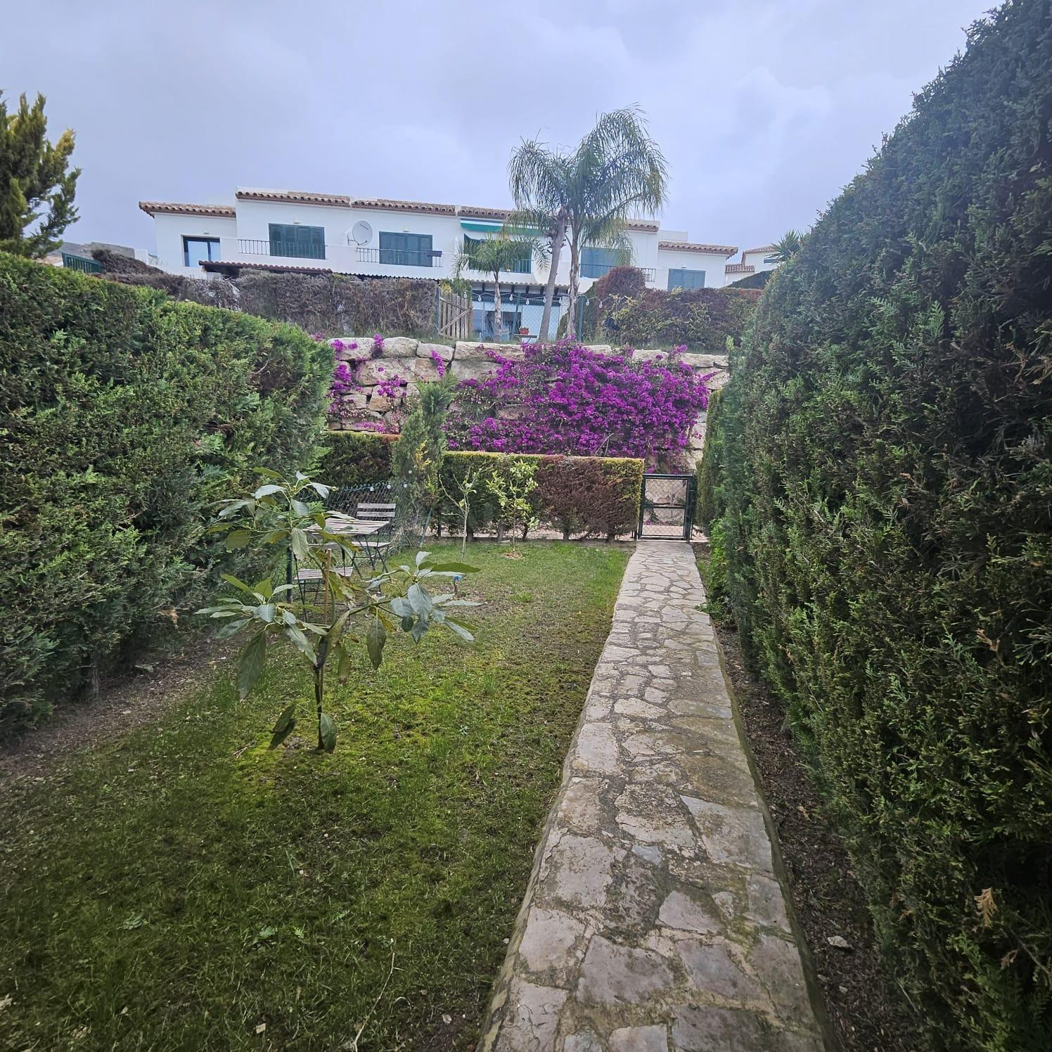 Se Vende Casa Pareada en Finestrat - foto 3