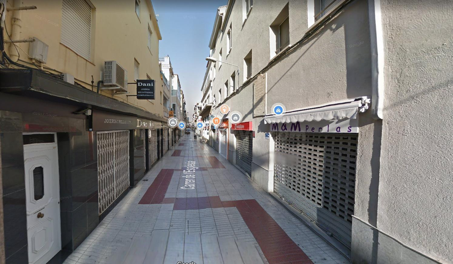 Plaza de parking en venta – El Raval (Calle Vistalegre)