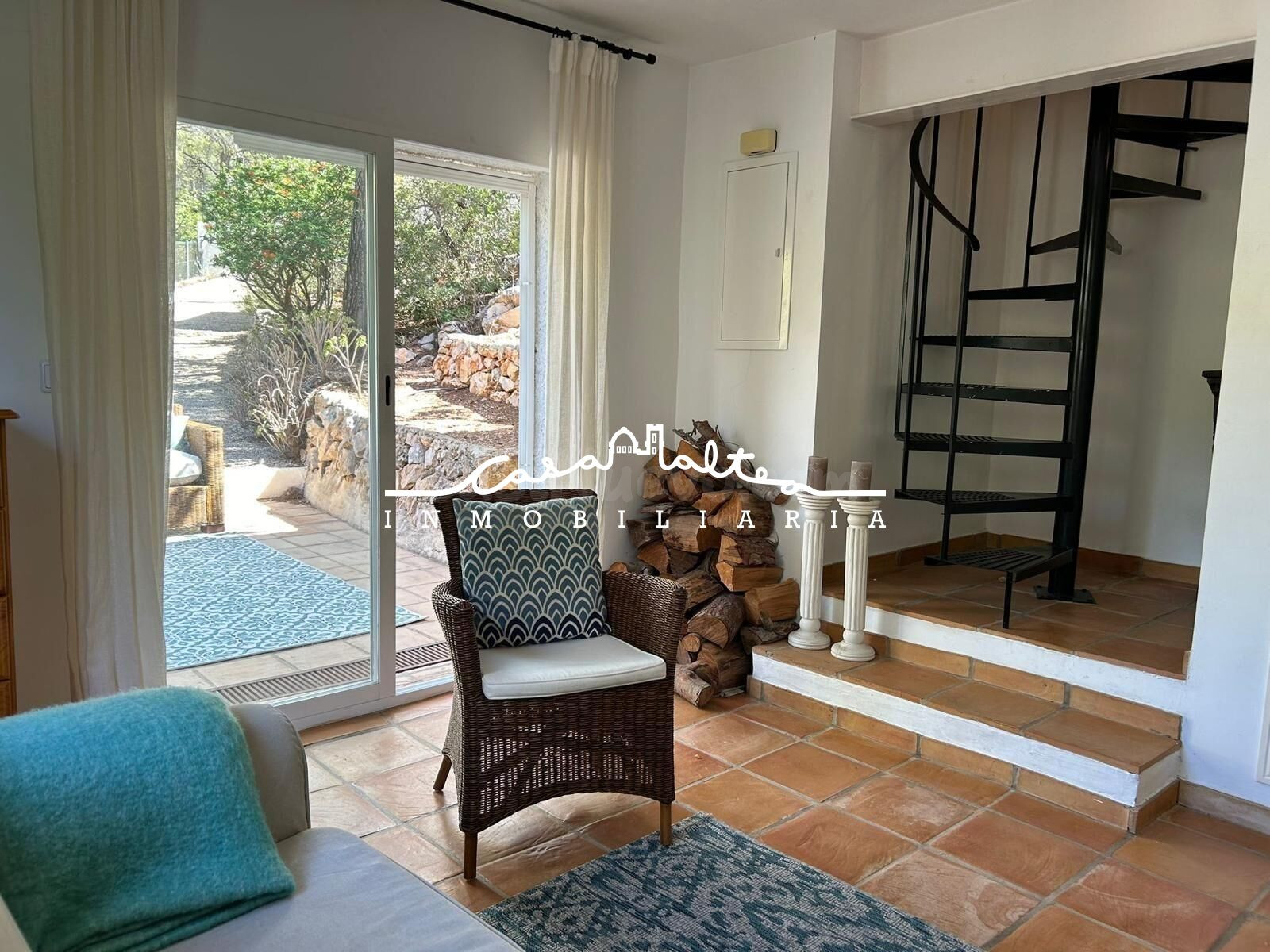 En venta increíble Villa de 5 dormitorios en Altea La Vella - foto 4
