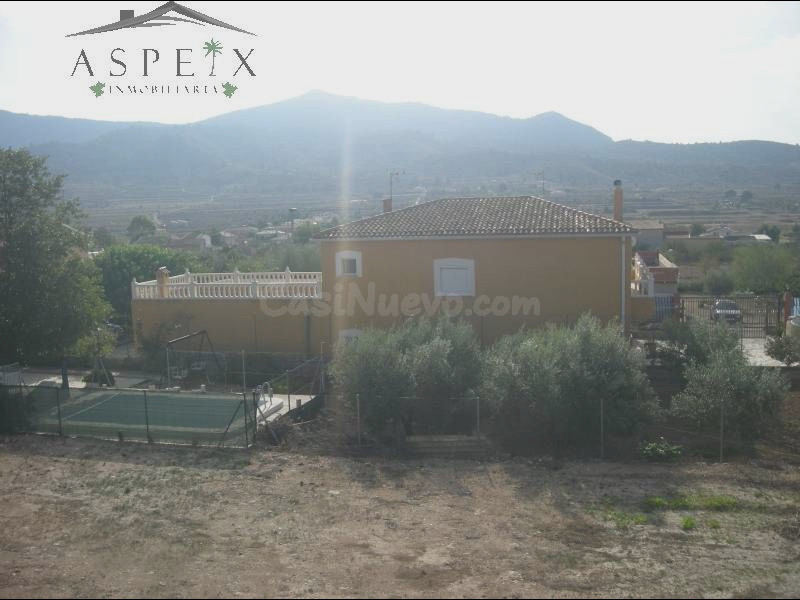 SE VENDE CHALET EN HONDÓN DE LOS FRAILES - foto 2