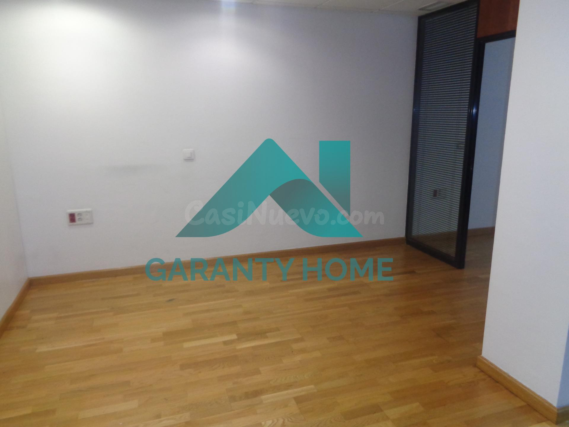 Se vende oficina en zona CENTRO - foto 5