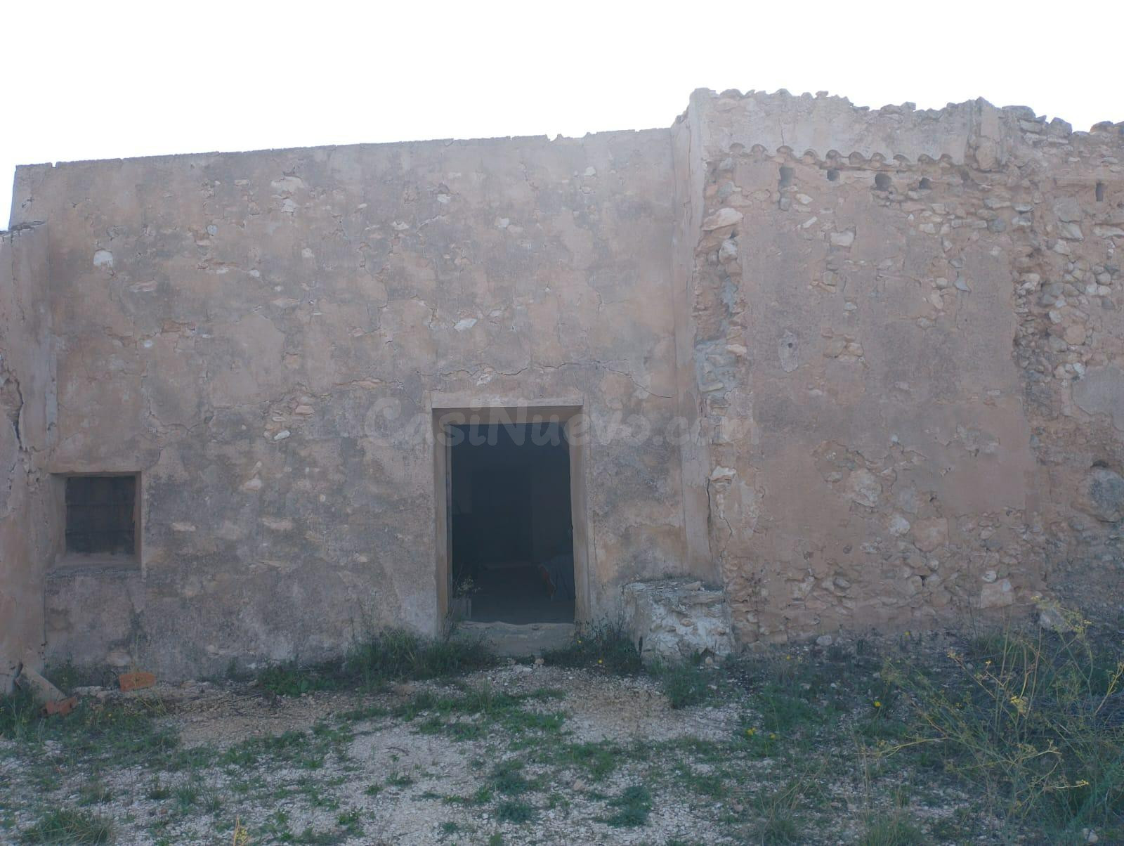 CASA CUEVA EN RASPAY