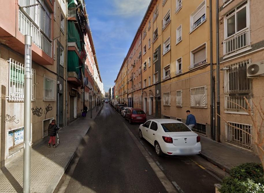 ATENCIÓN INVERSORES, PISO OCUPADO POR PERSONA SIN JUSTO TÍTULO EN VENTA EN MOLLET DEL VALLÈS, BARCELONA