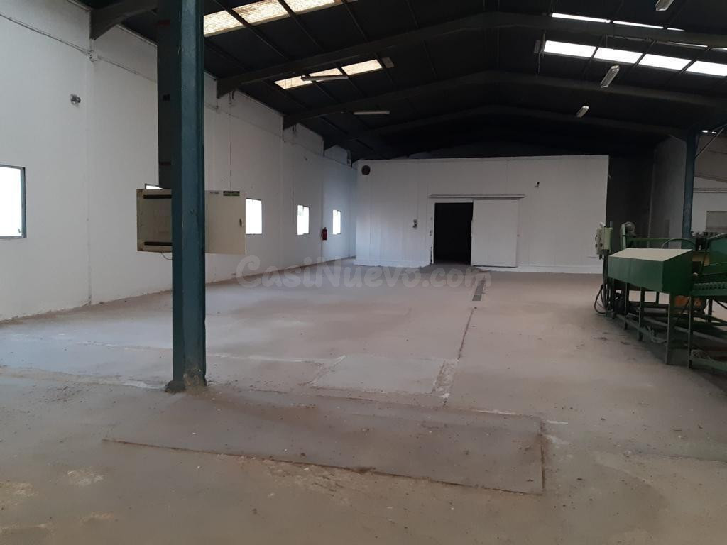 SE VENDE NAVE INDUSTRIAL EN LOS RAMOS - foto 2