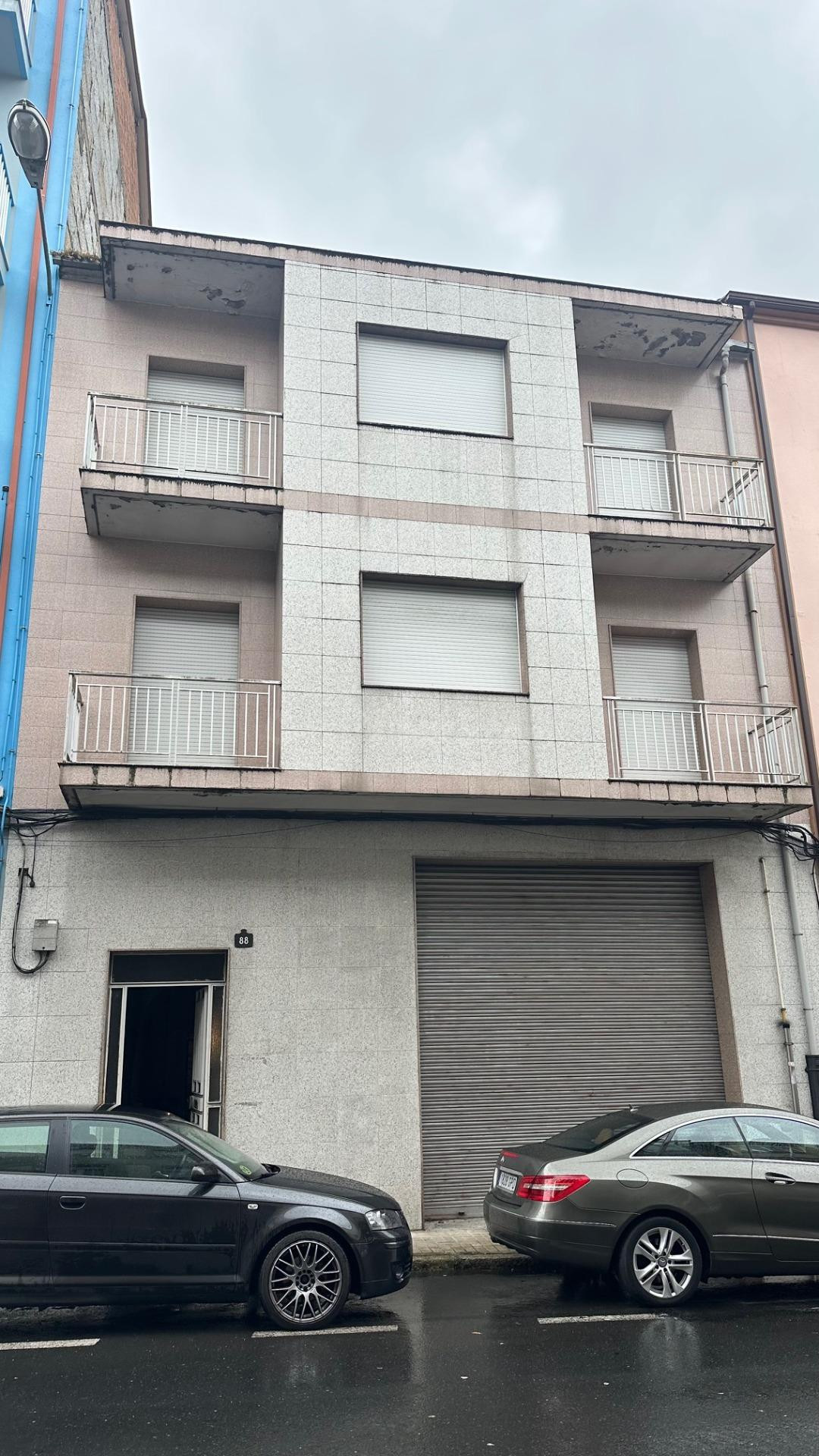 Edificio en venta en Vientiuno