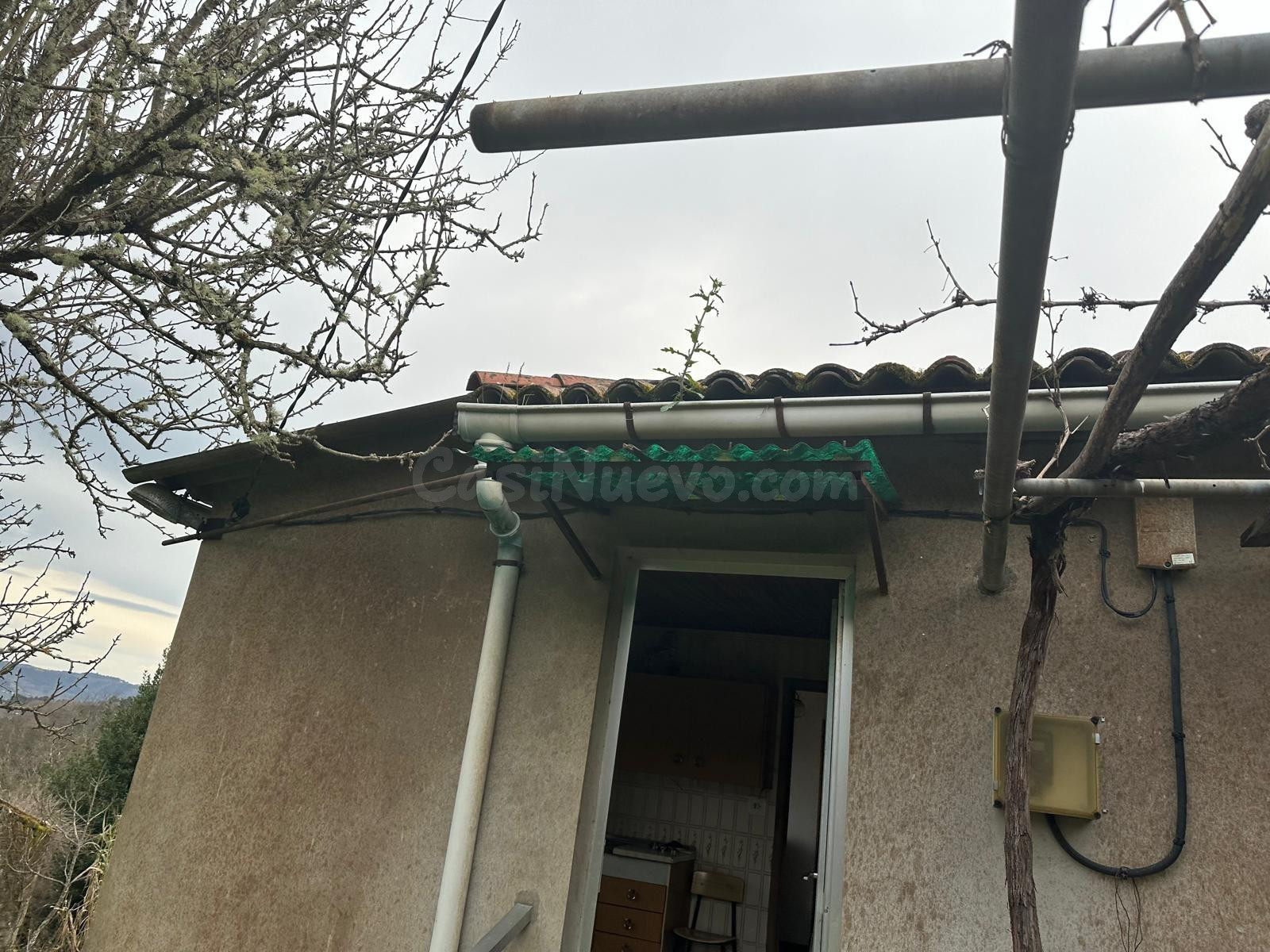 Casa de pueblo para restaurar - foto 2