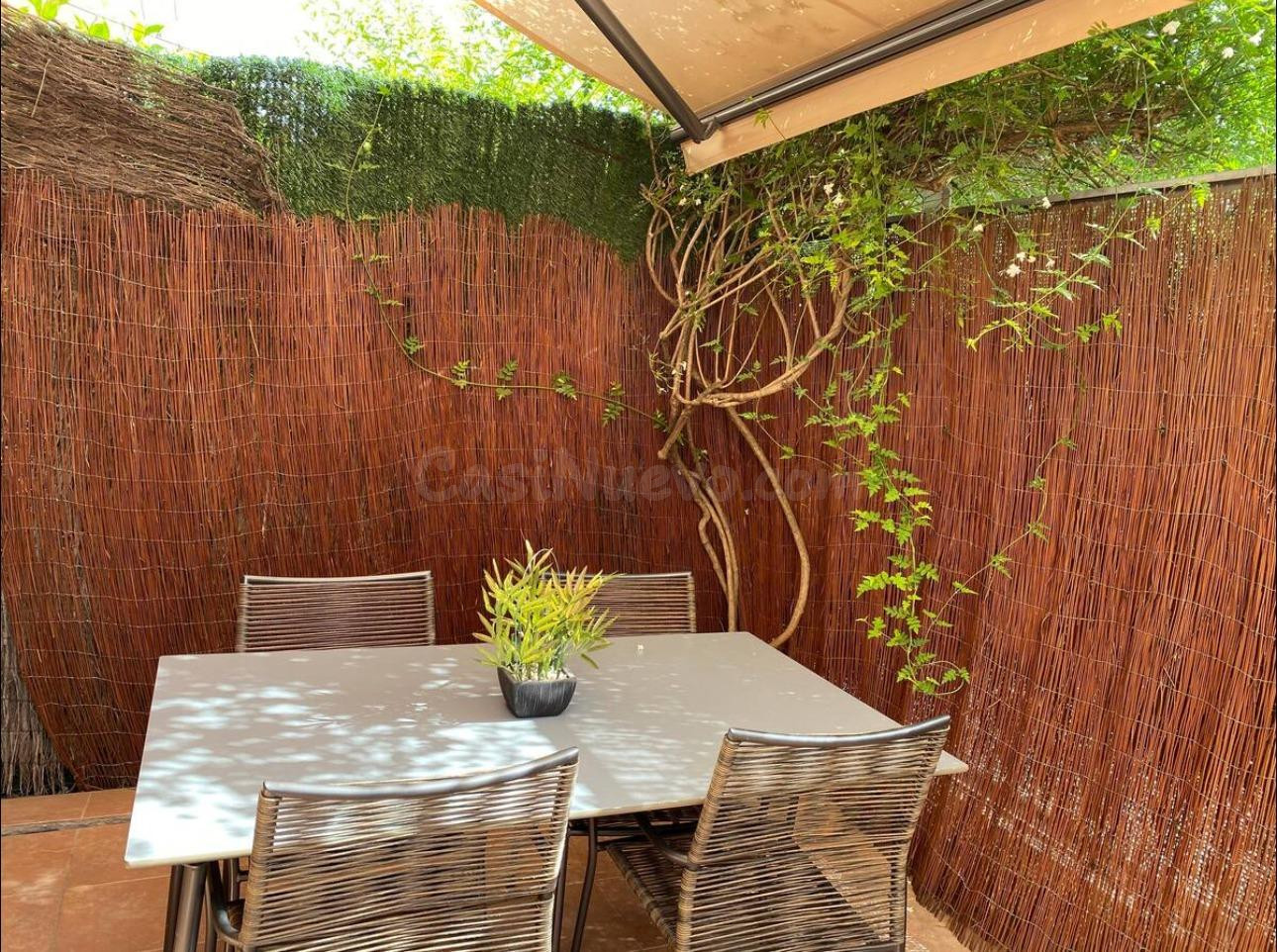 Exclusiva VIVIENDA en Arruzafilla con Amplia Terraza y Lujo Moderno
