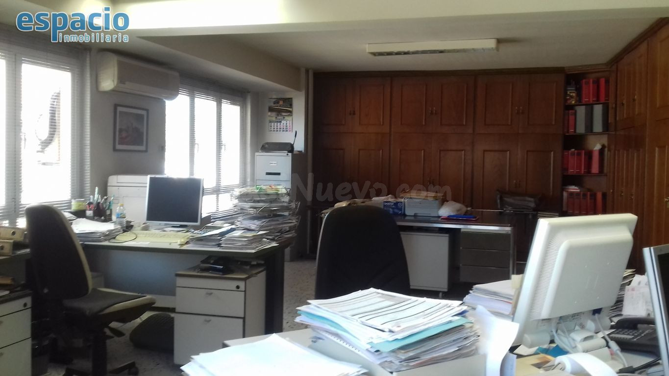 ALQUILER OFICINA EN ZONA CENTRO