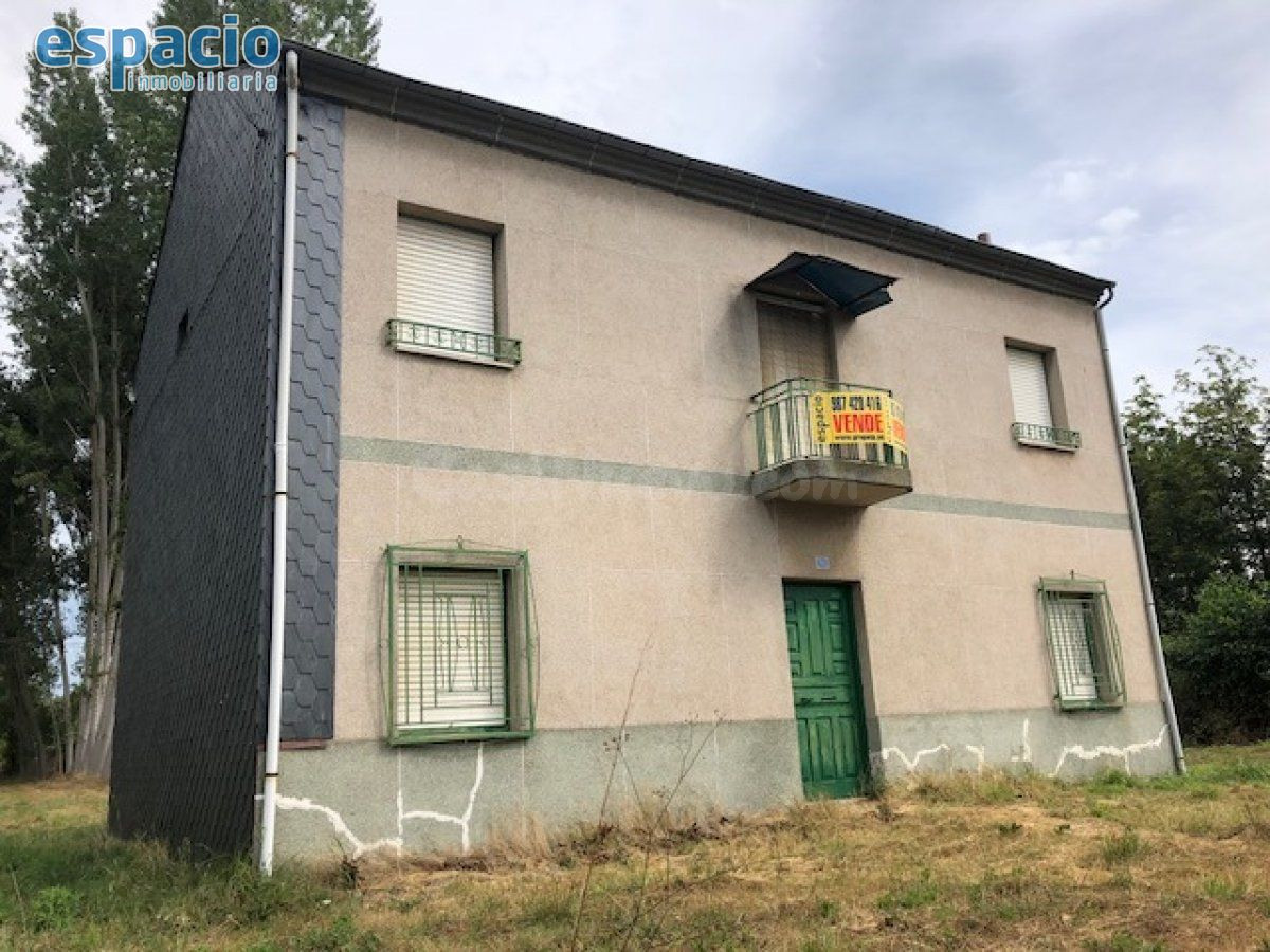 Casa en venta en Villadepalos El Bierzo
