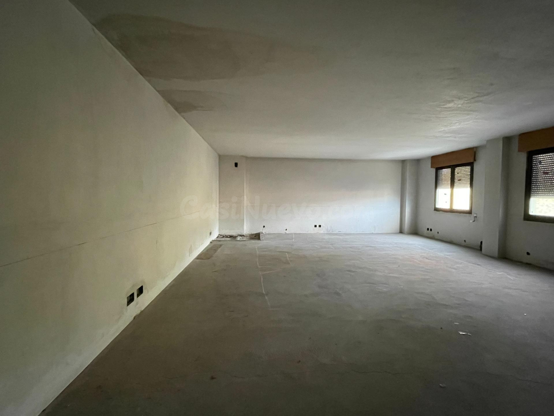 Venta oficina zona centro de Ponferrada - foto 3